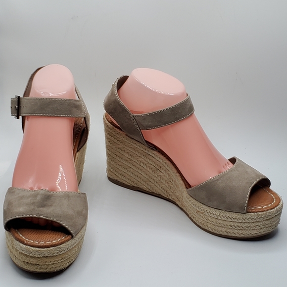 Circus by Sam Edelman 1.5" platform sandals size 10 - Picture 8 of 14